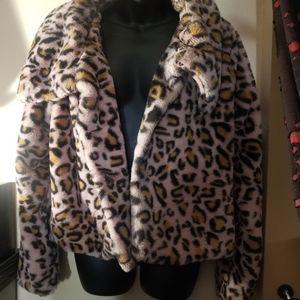 Candies fuzzy jacket XL